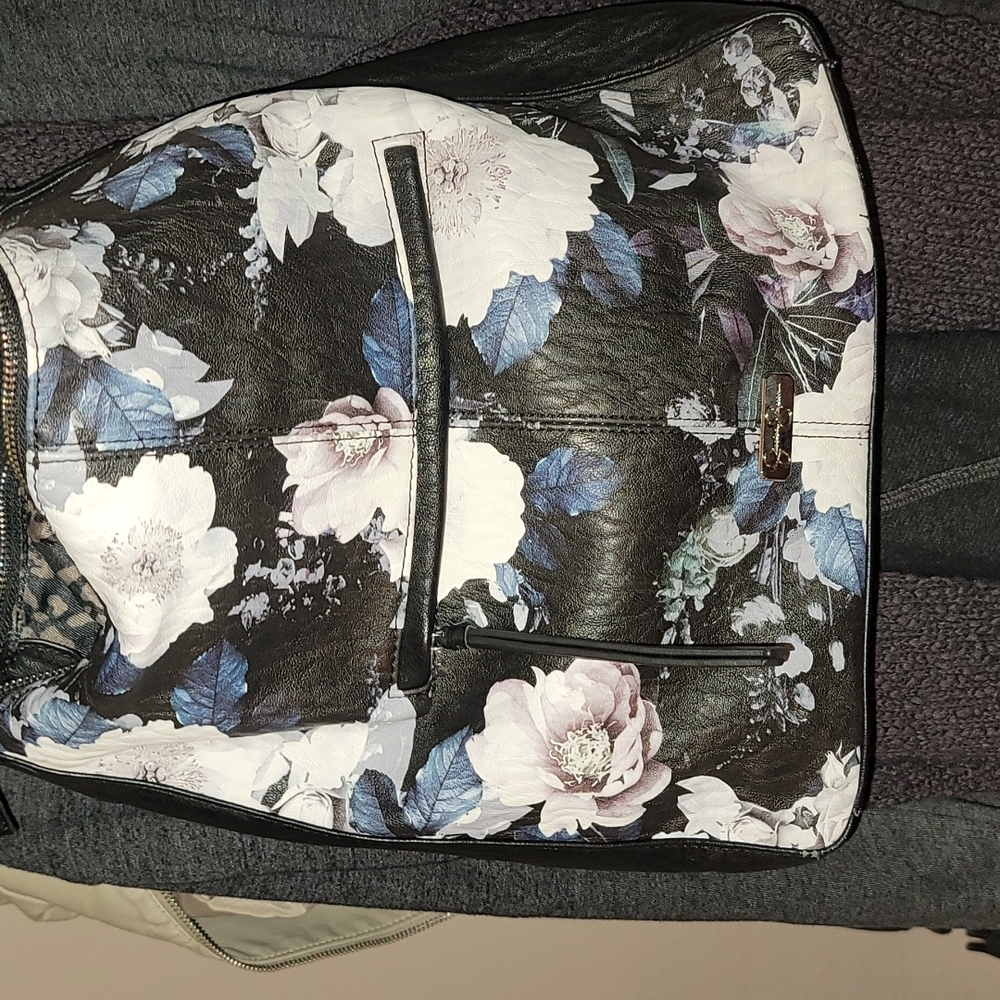 🌾NWOT Beautiful Jessica Simpson shoulder purse 🌾 - Picture 2 of 8